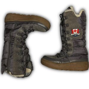 Pajar Womens Purple Zip Boots Size 9 Sport/1963 collection.